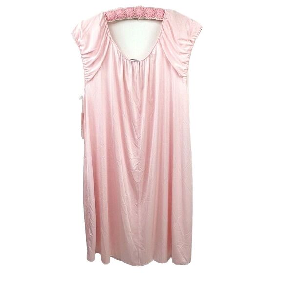 NWT VTG Shadowline Pink Nylon Nightgown 3X Lace Applique V-Neck Cap Sleeves 41" - Picture 2 of 16